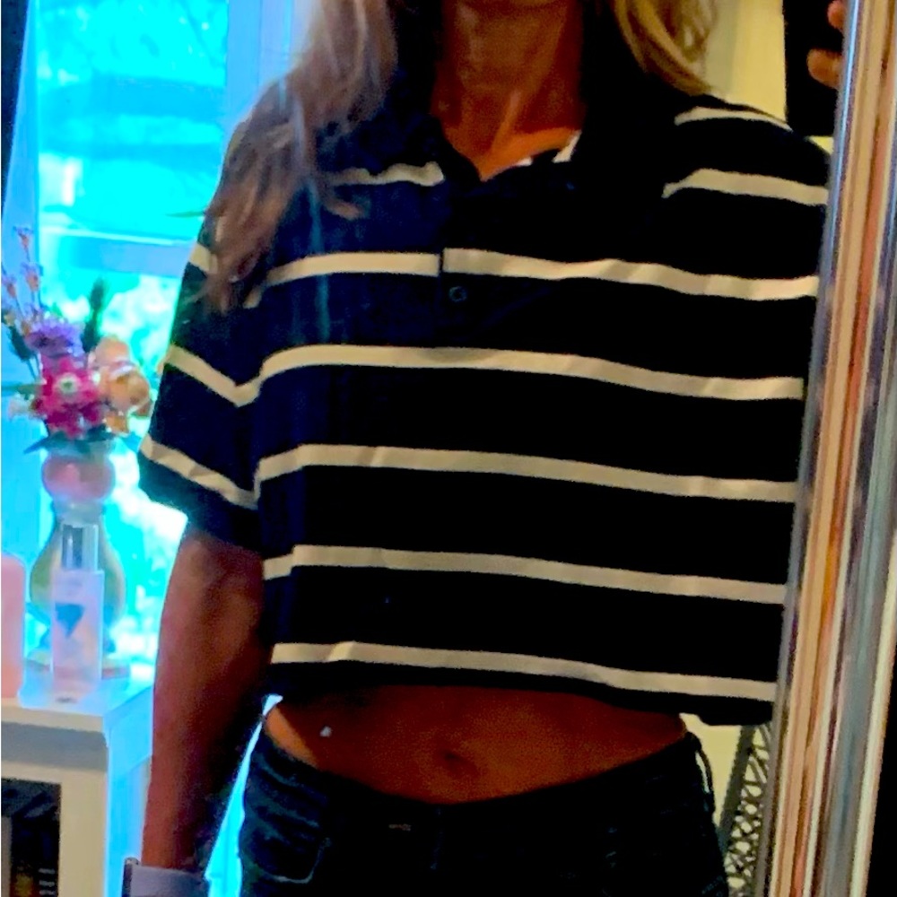 American eagle cropped polo